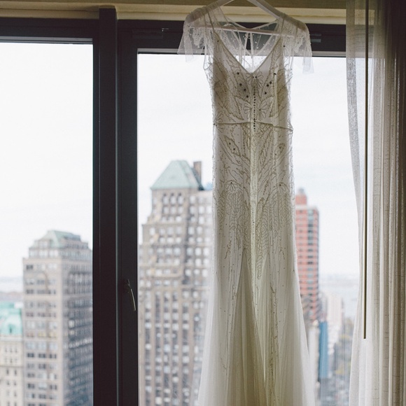 Wedding Dress - Picture 2 of 9